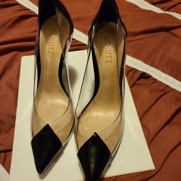 Shoes - Picture 5 of 7